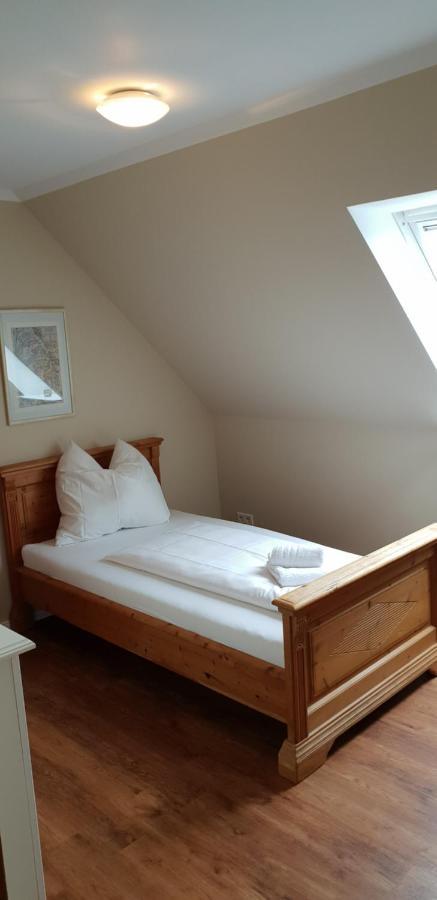 Airport Hotel One Aparthotel Sylt Kültér fotó